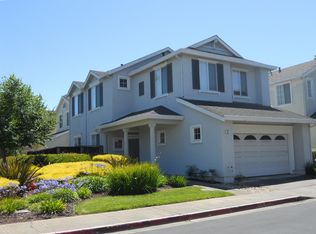 2 Curlew Ct, Alameda, CA 94501