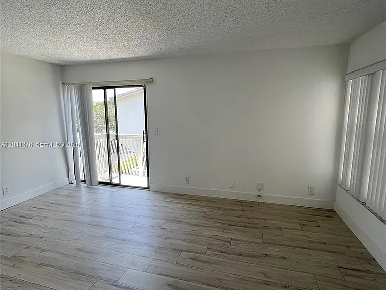 2580 Coral Springs Dr #2580 — Photo 85