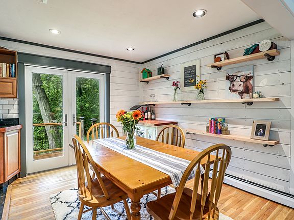 13 Old Turnpike Road