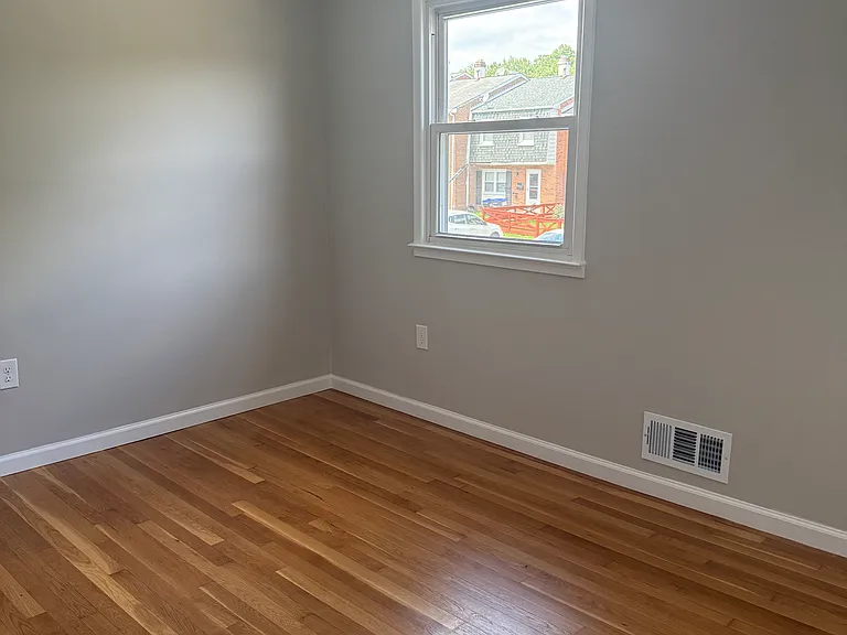14658 Bakersfield St — Photo 24