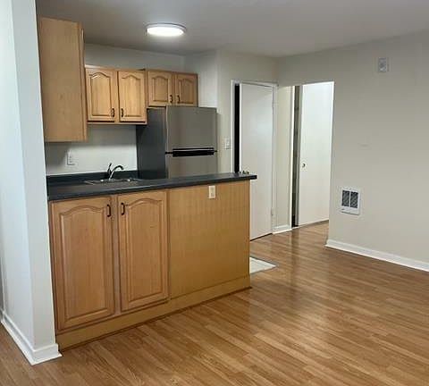 4th image of 200 Guerrero St APT 305