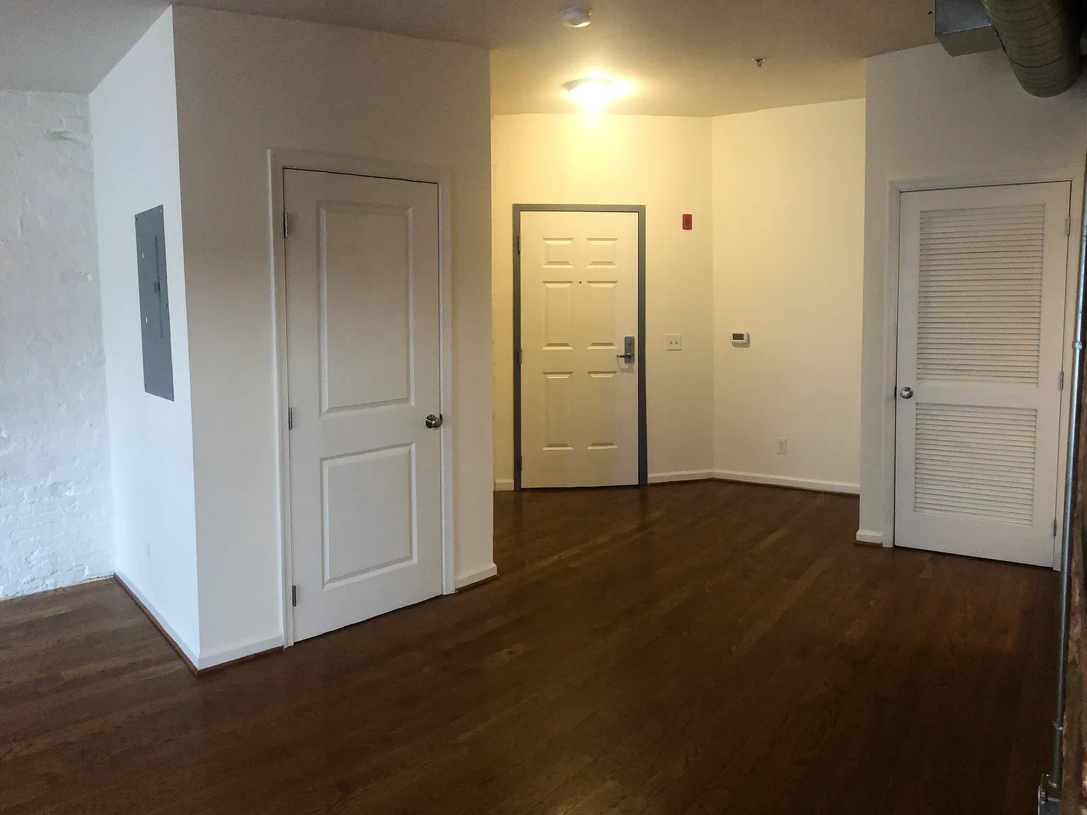 1707 N Charles St — Photo 2