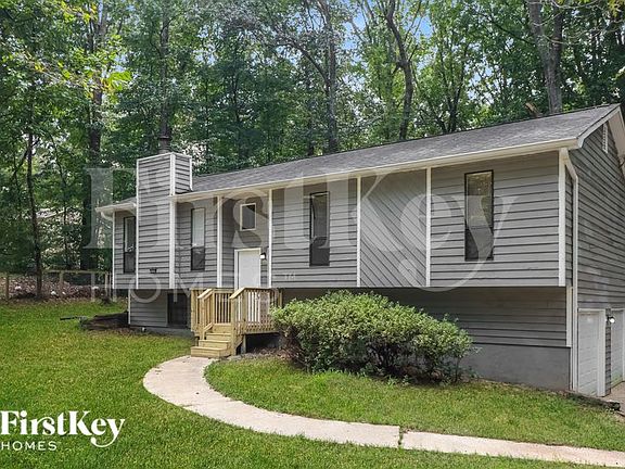 2nd image of 2845 Tray Ct