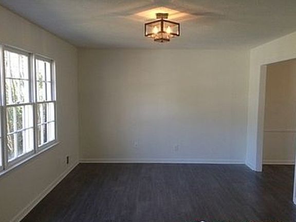 4th image of 2717 Berry Ct