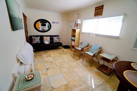 Cute little space designed to maximize your comfort!