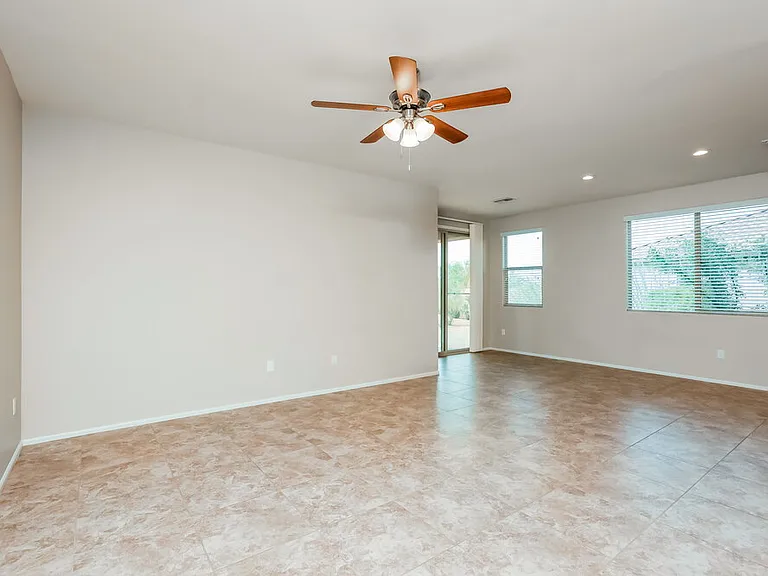 7422 S Salt Water Dr — Photo 4