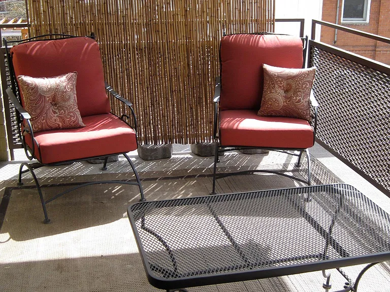 250 N Pearl St #210 — Photo 3