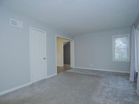 3rd image of 3618 Kimball Ave