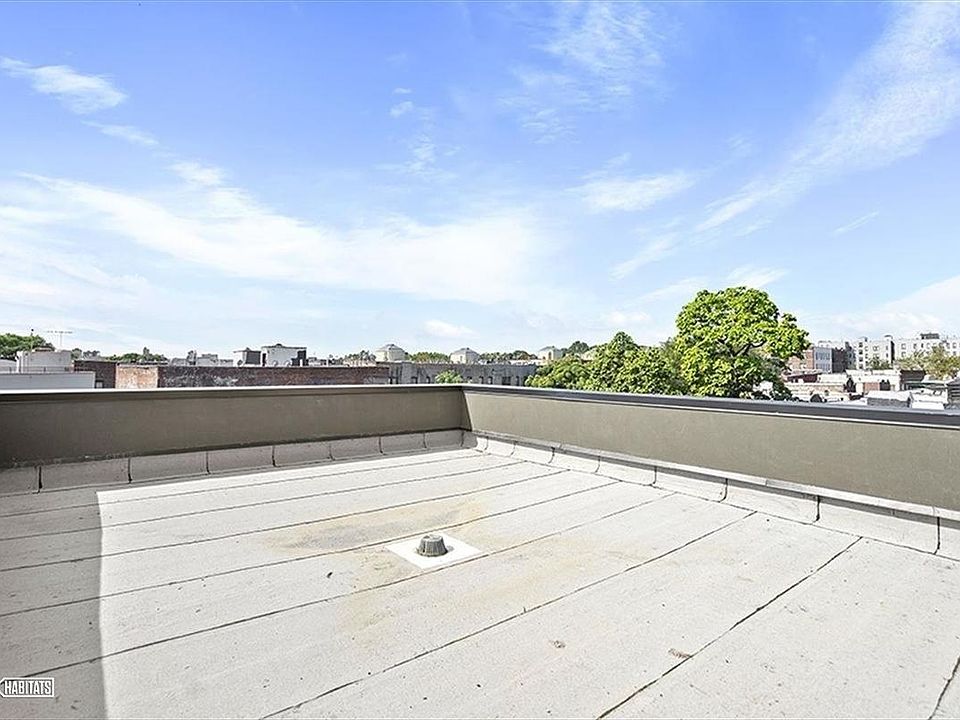 1st image of 1597 Lincoln Pl