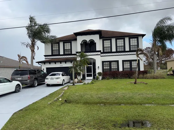 5777 NW Cotton Drive, Fort Pierce, FL 34986