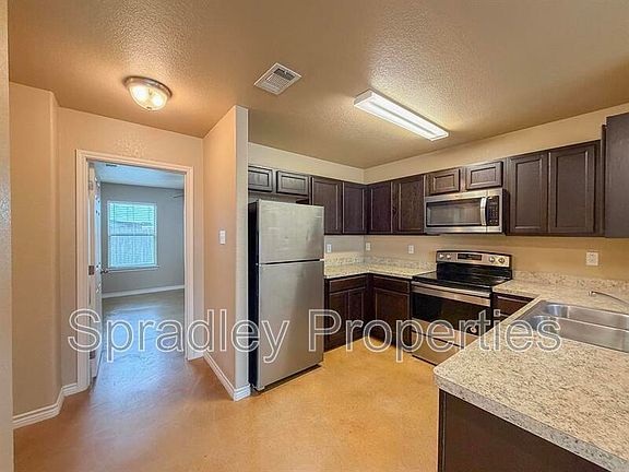 4th image of 1512 Chance Ct