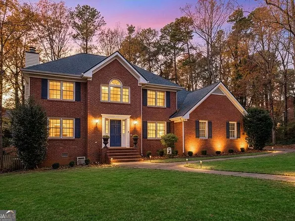 631 Cricket Hill Trl, Lawrenceville, GA 30044