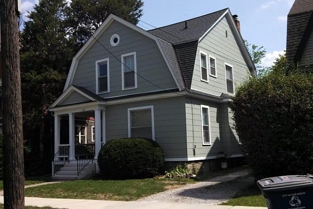 1st image of 118 N Thayer St APT 1