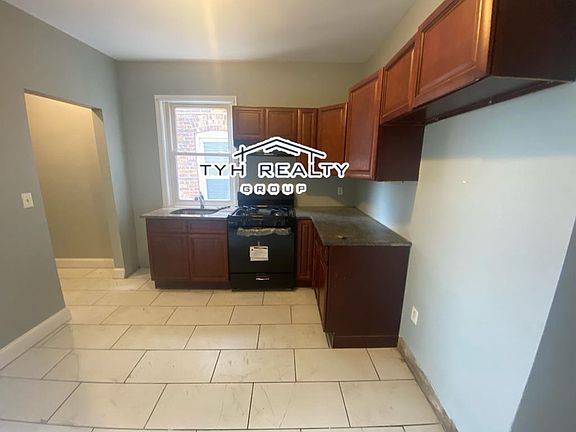 2nd image of 114 Milford Ave Floor 2