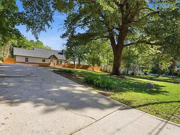3rd image of 2681 Oldknow Dr NW