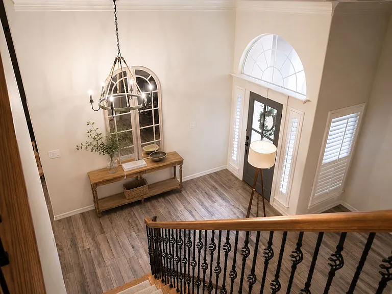 1129 Castle Path — Photo 5