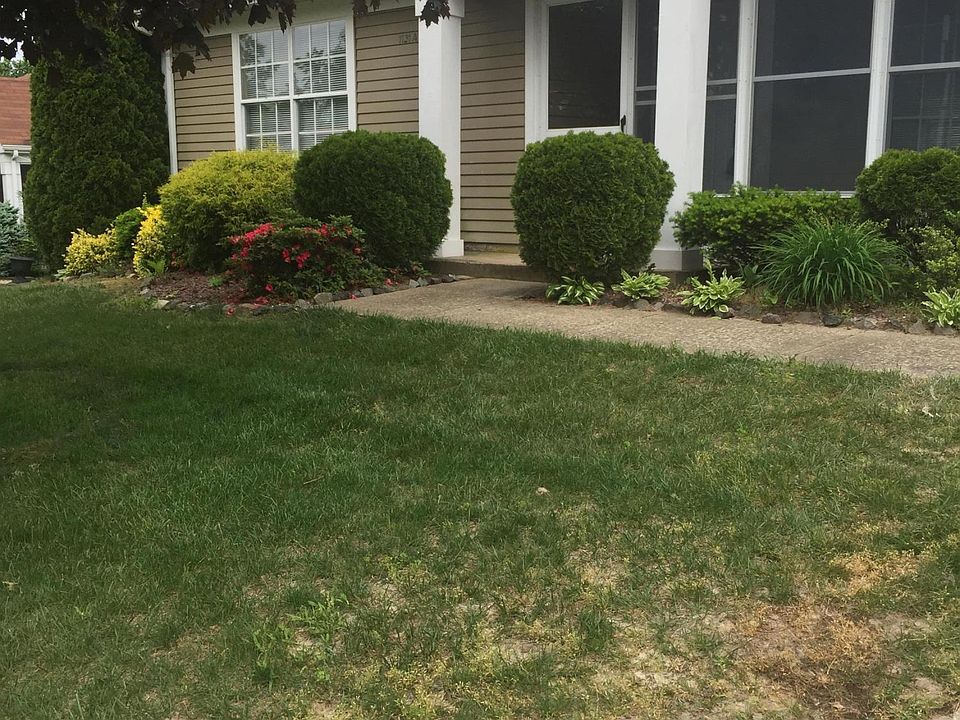 1st image of 1131 Thornbury Lane #A