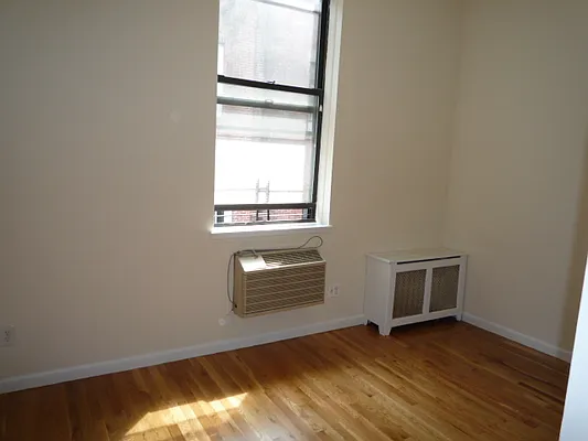 Rented by New Yorker Realty | media 13