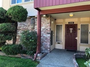 2040 Santa Clara Ave #B, Alameda, CA 94501