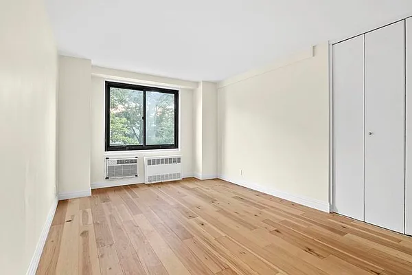 Sold by Corcoran | media 7