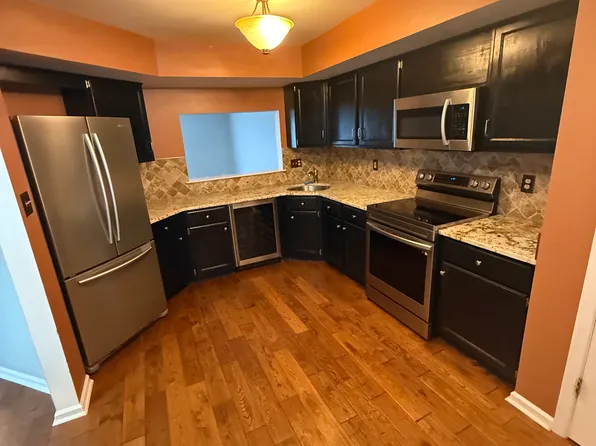 202 Meadow Ct, Glen Mills, PA 19342