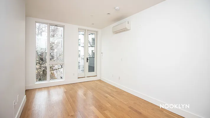 Rented by Nooklyn NYC LLC | media 66