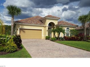 9078 Limestone Ln, Naples, FL 34120