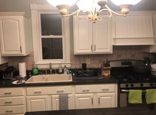 16 Woodrow Ct, Troy, NY 12180