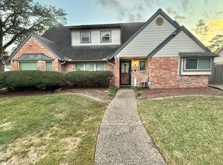 11703 Parkriver Dr, Houston, TX 77070