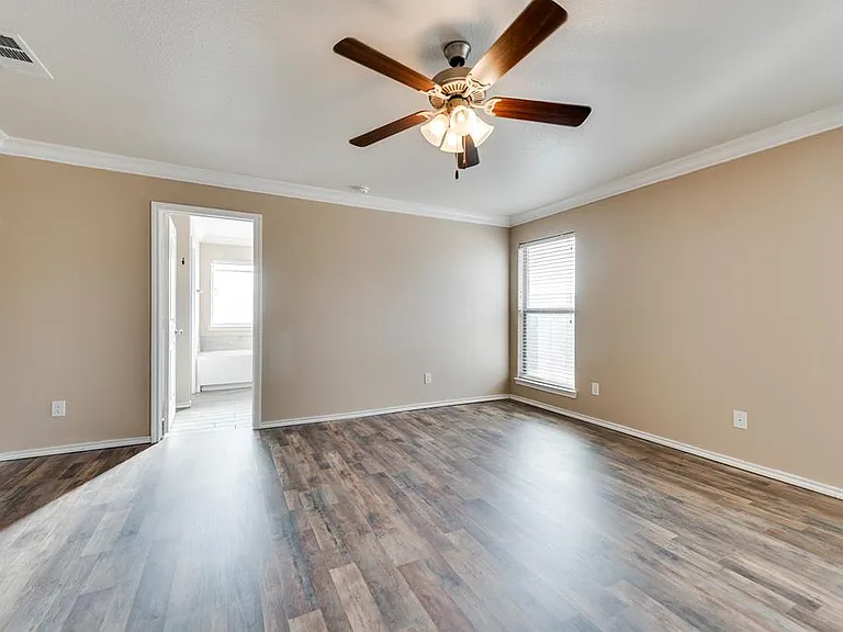 618 Juniper Ct — Photo 19