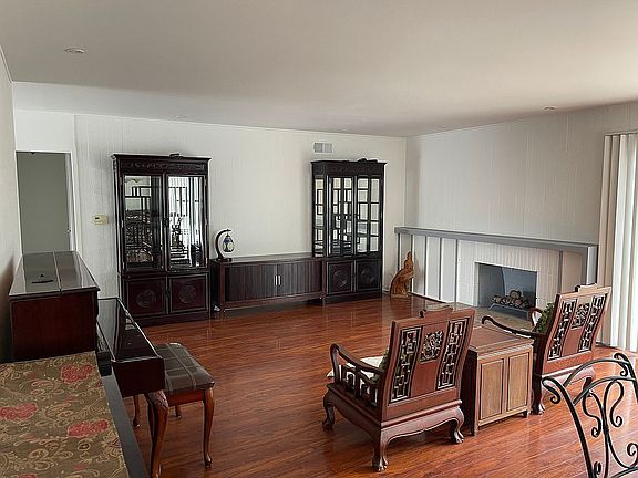 5th image of 28024 Santona Dr