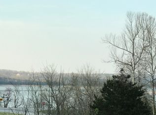 8293 Beaver Shores Dr, Rogers, AR 72756