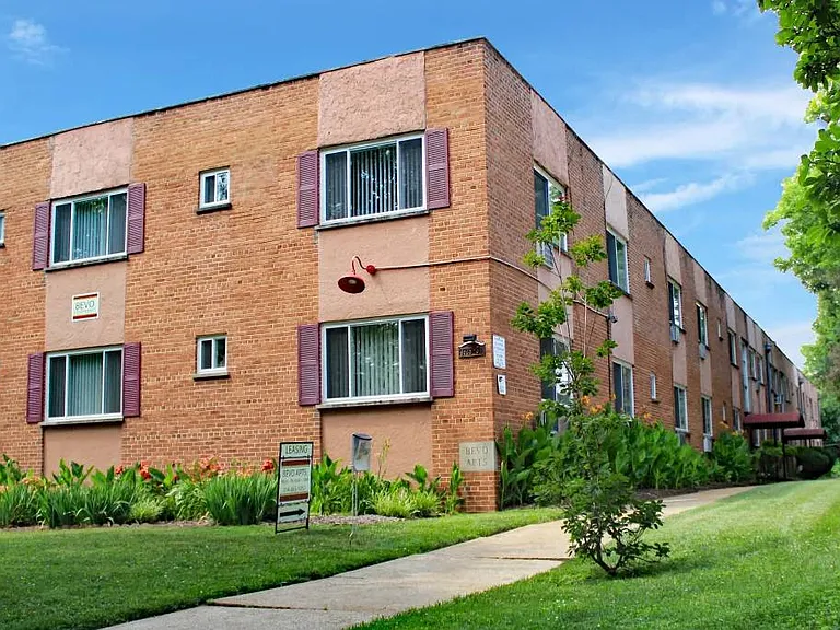 Bevo Apartments — Photo 5