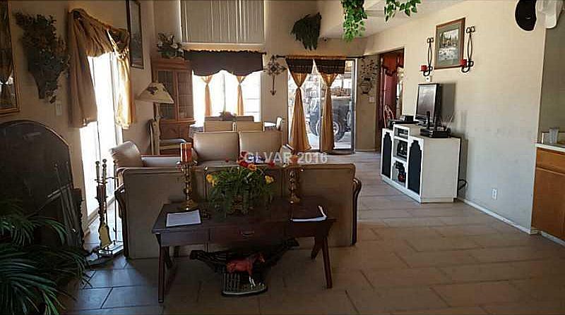2nd image of 6901 Welsh Cir