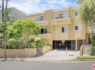 939 Larrabee St, West Hollywood, CA 90069