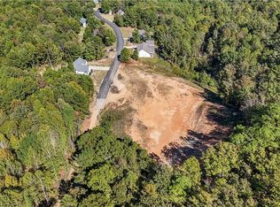 12796 Lakeland Hills Dr, Northport, AL 35475