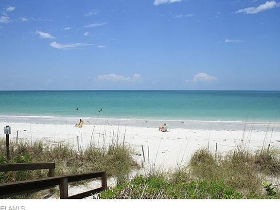 2nd image of 4401 Gulf Shore Blvd N #D-406