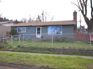 322 W 14th St, The Dalles, OR