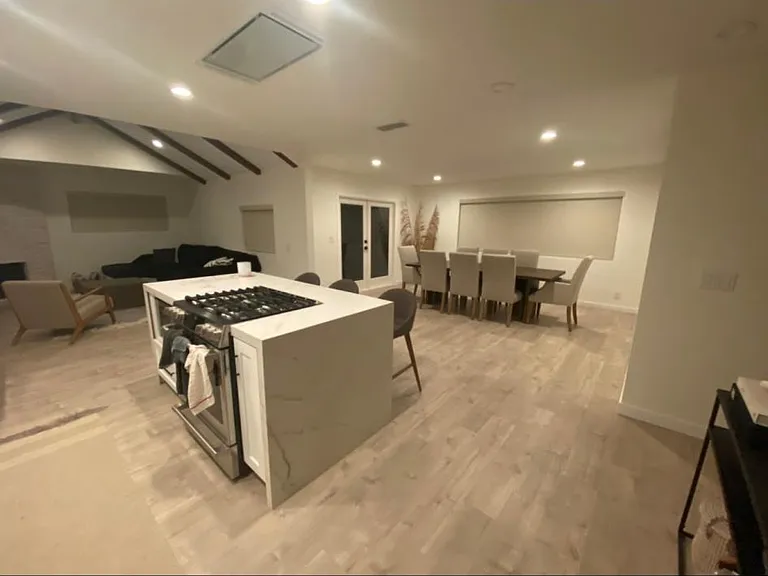 653 Firepit Dr — Photo 2