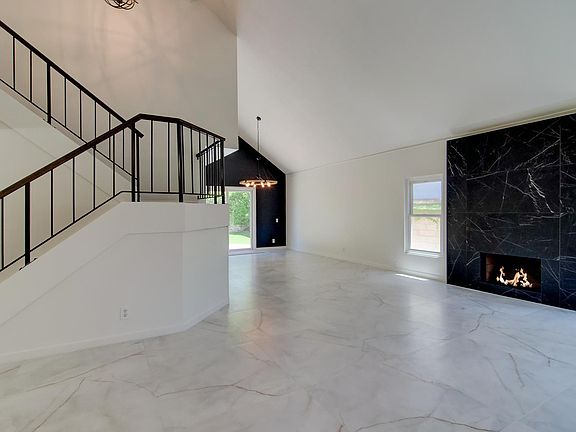 4th image of 28082 Hibiscus Dr