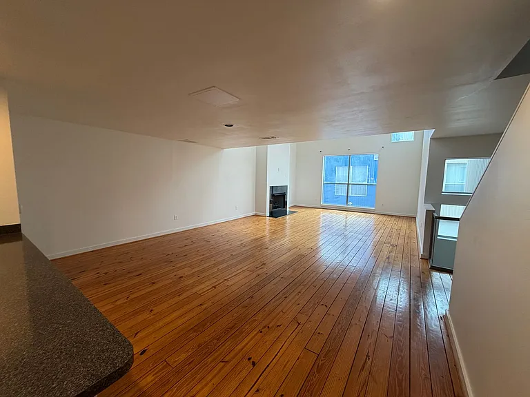 241 Maynard Ter #5 — Photo 8