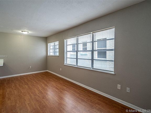 2nd image of 1226 Drexel Ave APT 307
