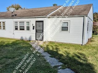 6249 Commodore Dr, Indianapolis, IN 46219