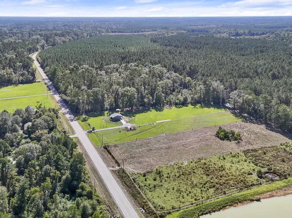 36021 Highway 441, Holden, LA 70744