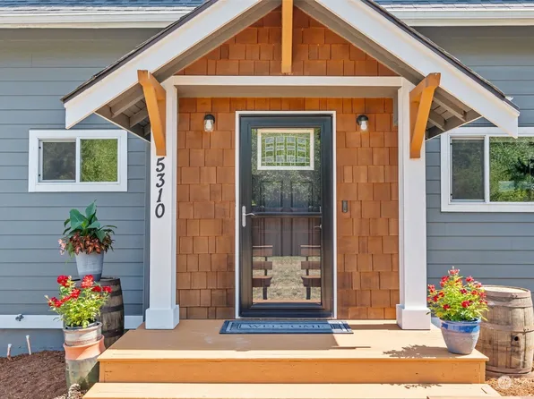 5310 Mission Road, Bellingham, WA 98226