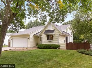7976 Hallmark Way, Apple Valley, MN 55124