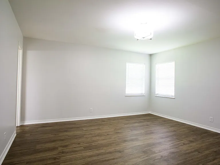 204 Baylor Dr — Photo 12
