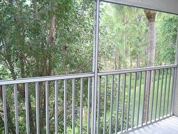 2nd image of 817 Carrick Bend Cir #203