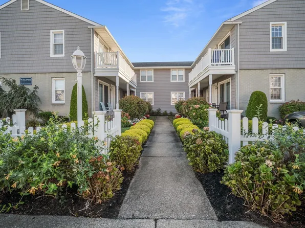 7 S Franklin Ave APT 8, Margate, NJ 08402
