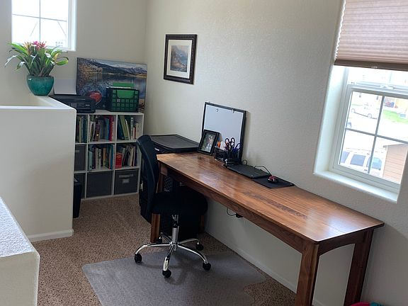 Loft/ PlayRoom/ Office 
